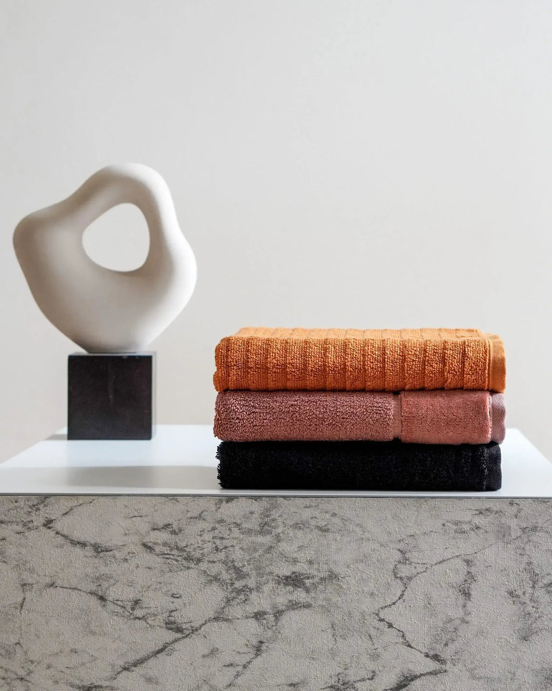 Badmatten bij House of Comfrt: Luxe, Comfort en Veiligheid