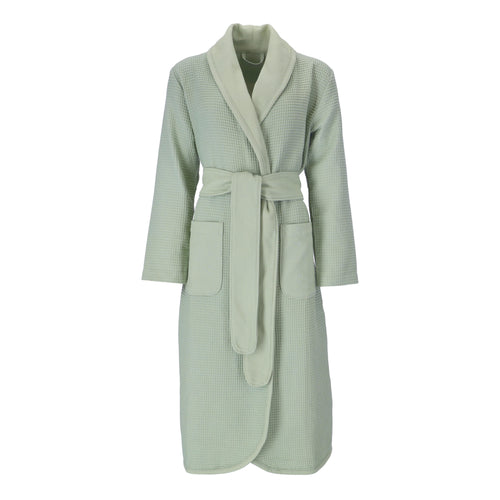 COLOR:soft green