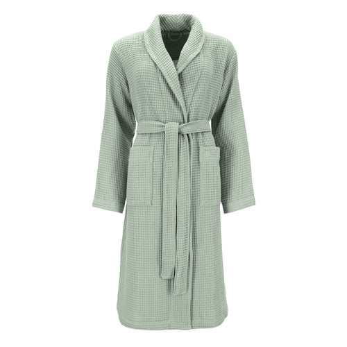 COLOR:soft green