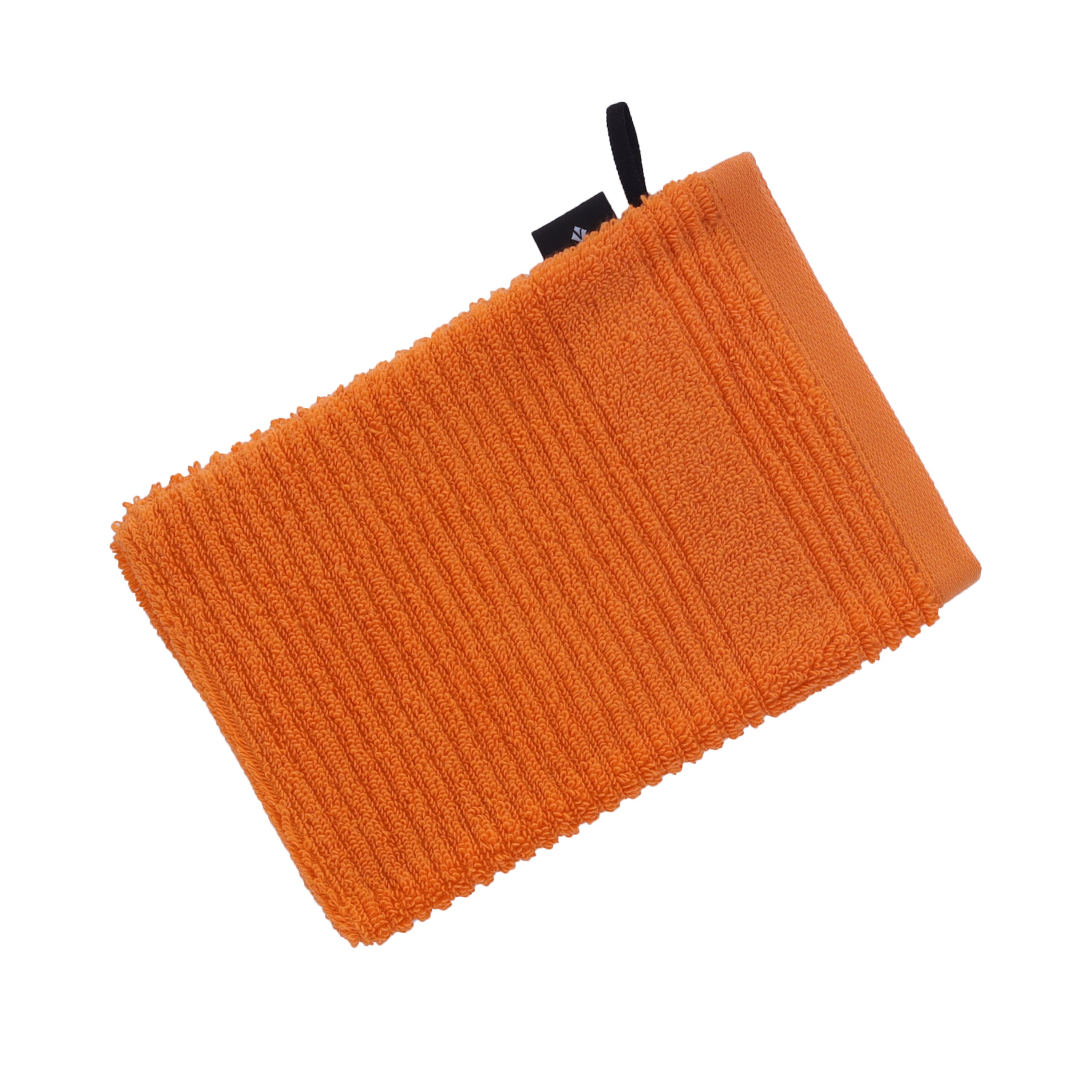 COLOR:electric orange